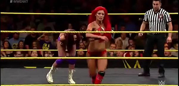  Eva Marie vs Cassie. NXT.